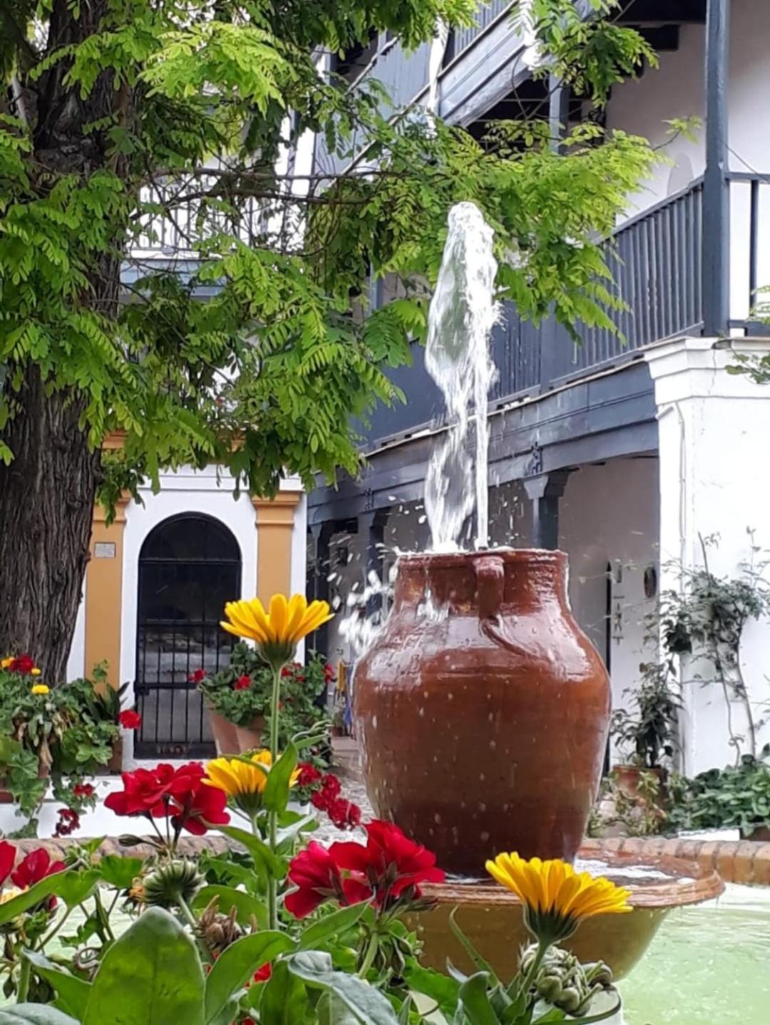 Andalusian Courtyard Appartamento Siviglia